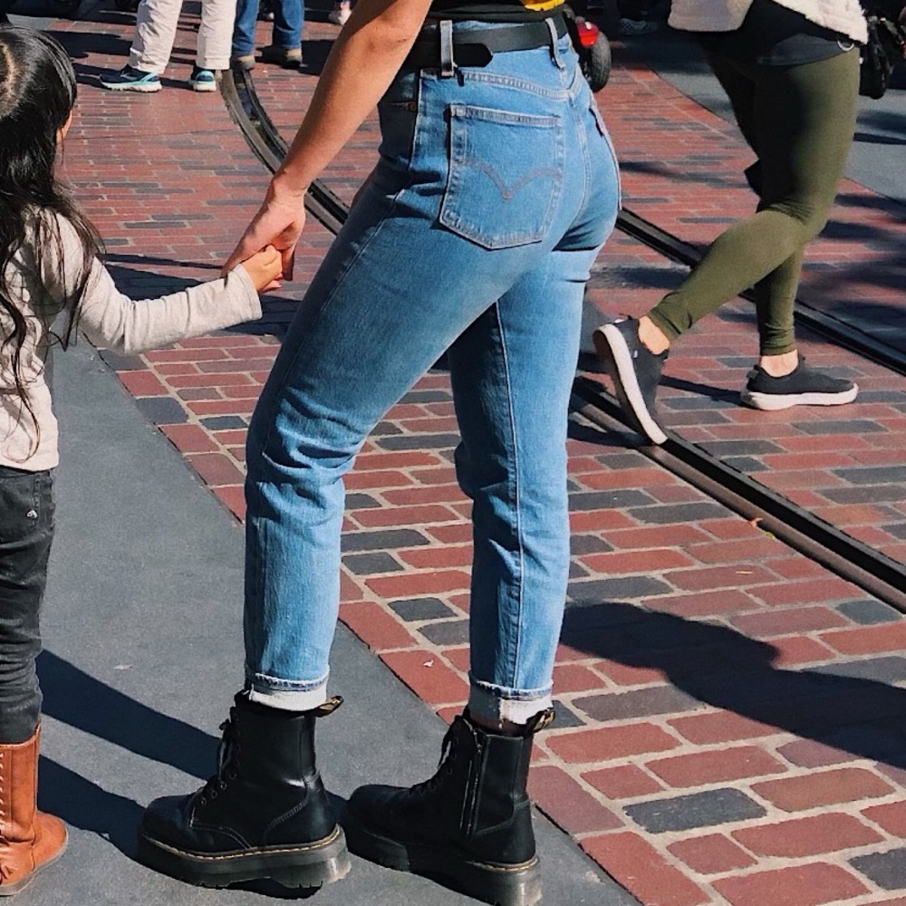 Levi’s Wedgie Fit Icon High Waist Jeans